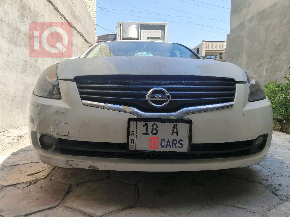 نيسان ألتيما